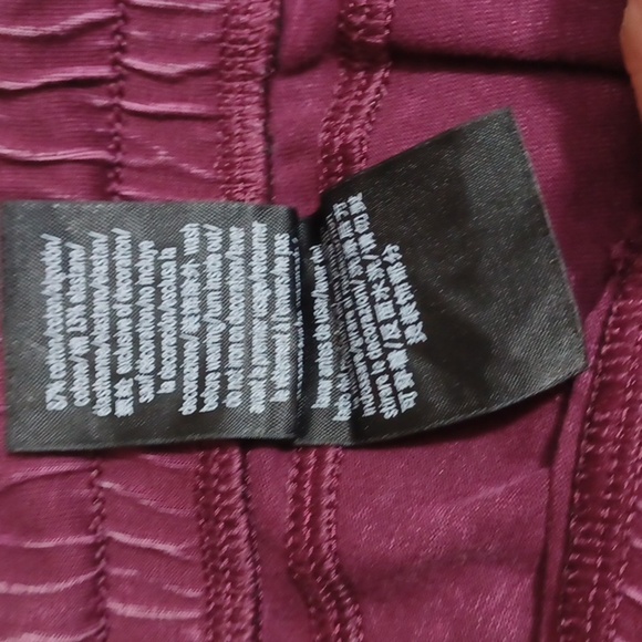 Victoria Secret Womans Pink Burgundy Yoga Pants New S - Picture 4 of 8